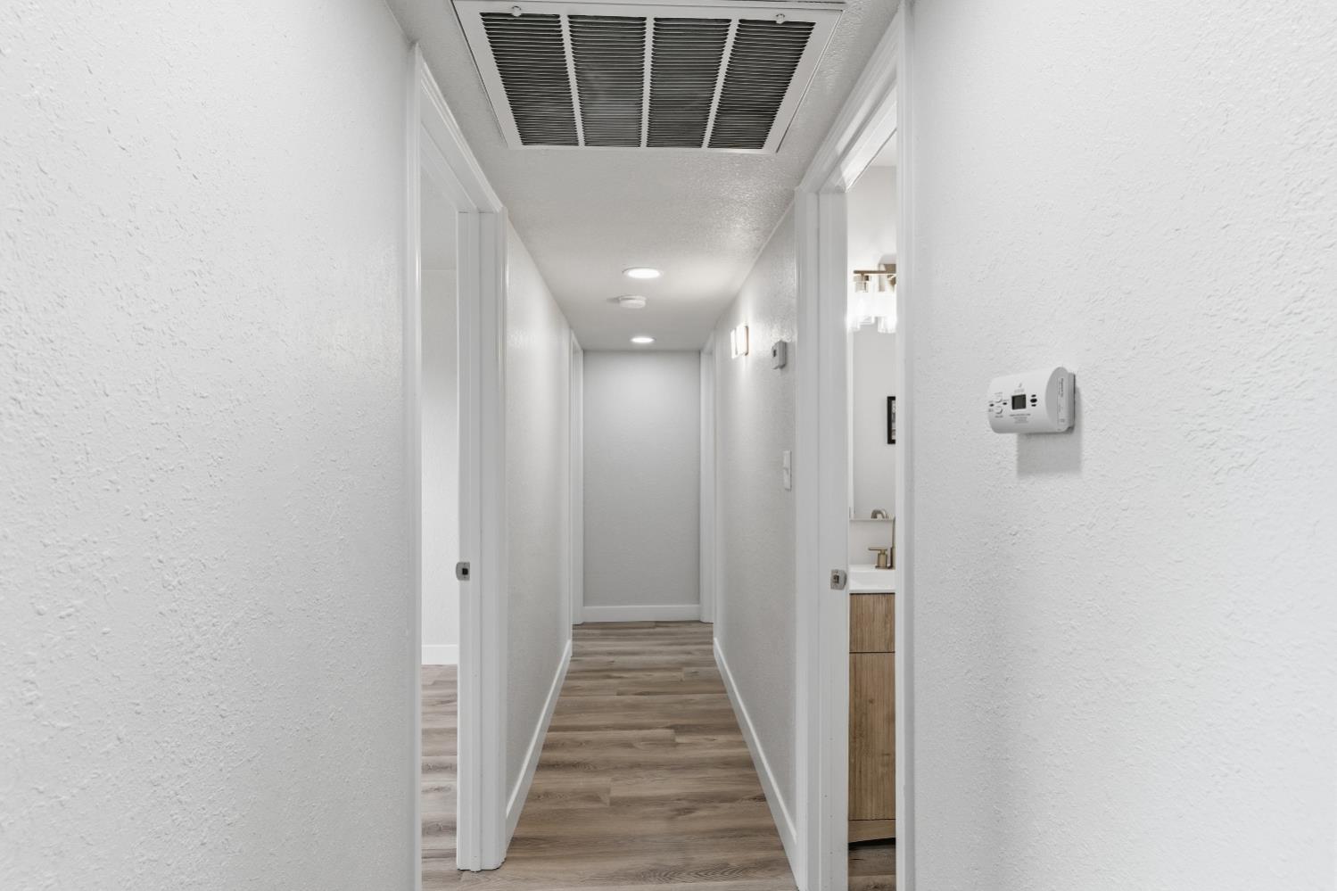 134 10th St, Clovis, CA 93612