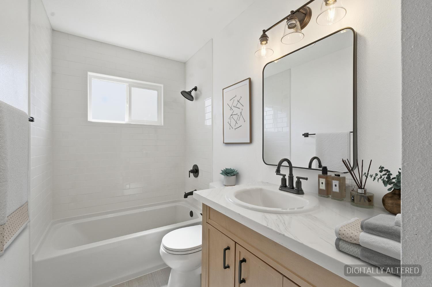 505 W Pico Ave, Clovis, CA 93612