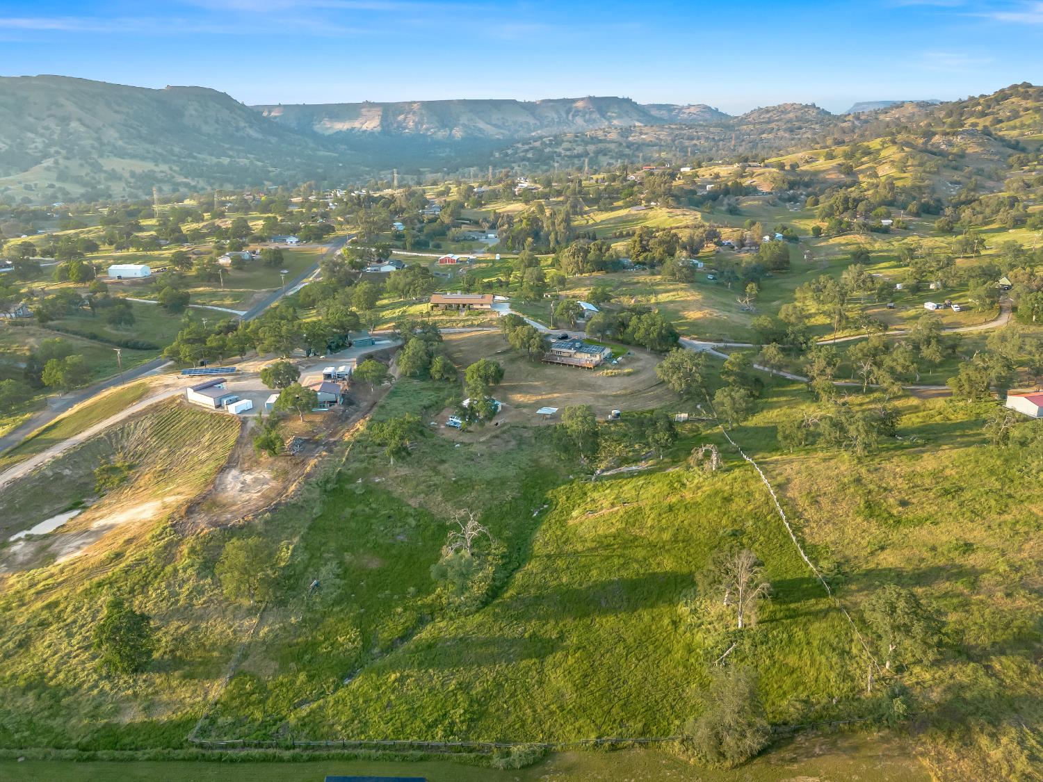 22452 Goldrush Ln, Clovis, CA 93619