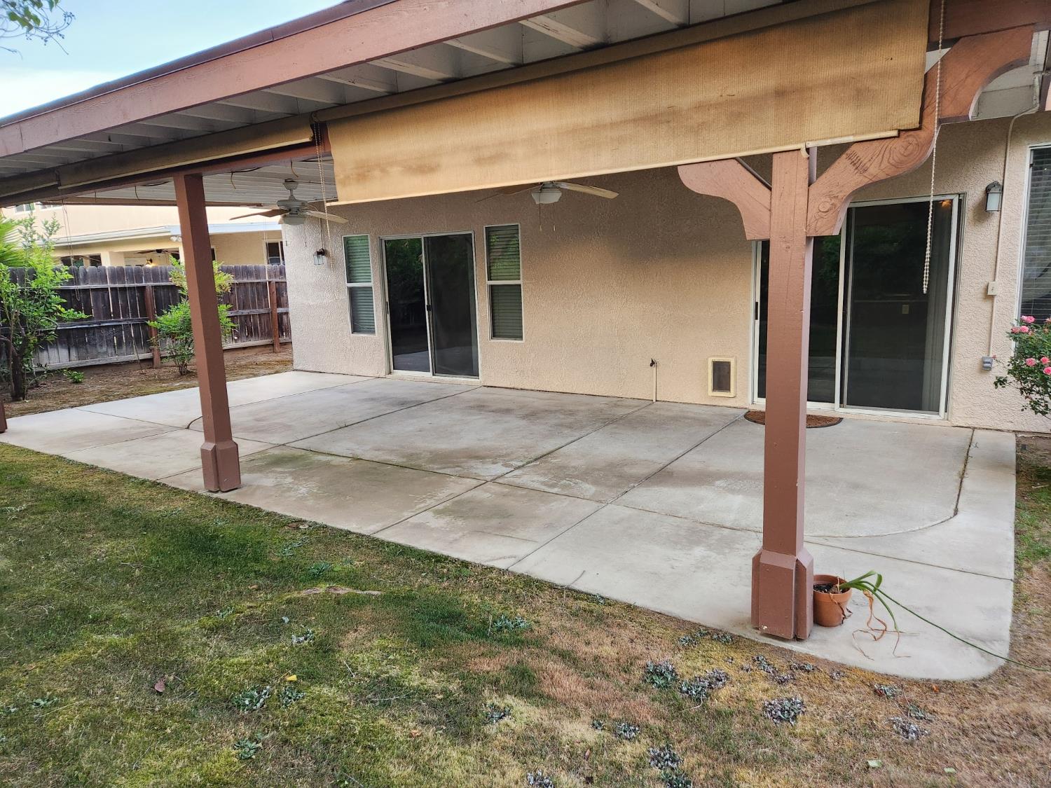 2222 Carson Ave, Clovis, CA 93611