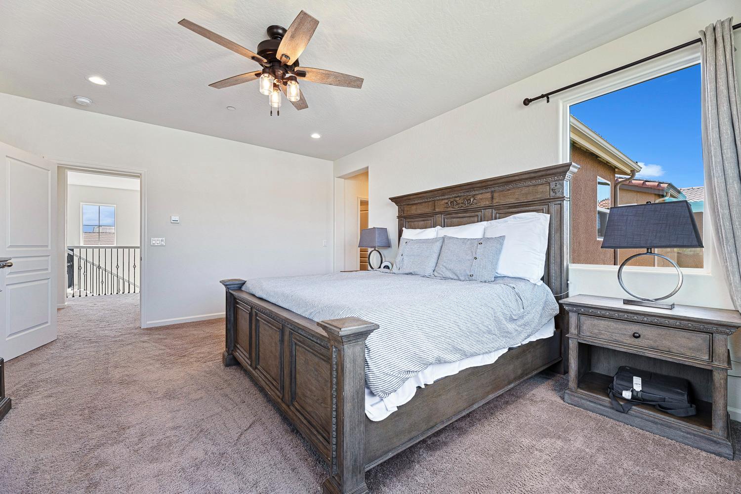 1006 La Canada Ave, Clovis, CA 93619