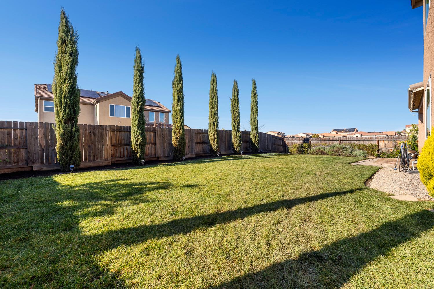 1006 La Canada Ave, Clovis, CA 93619