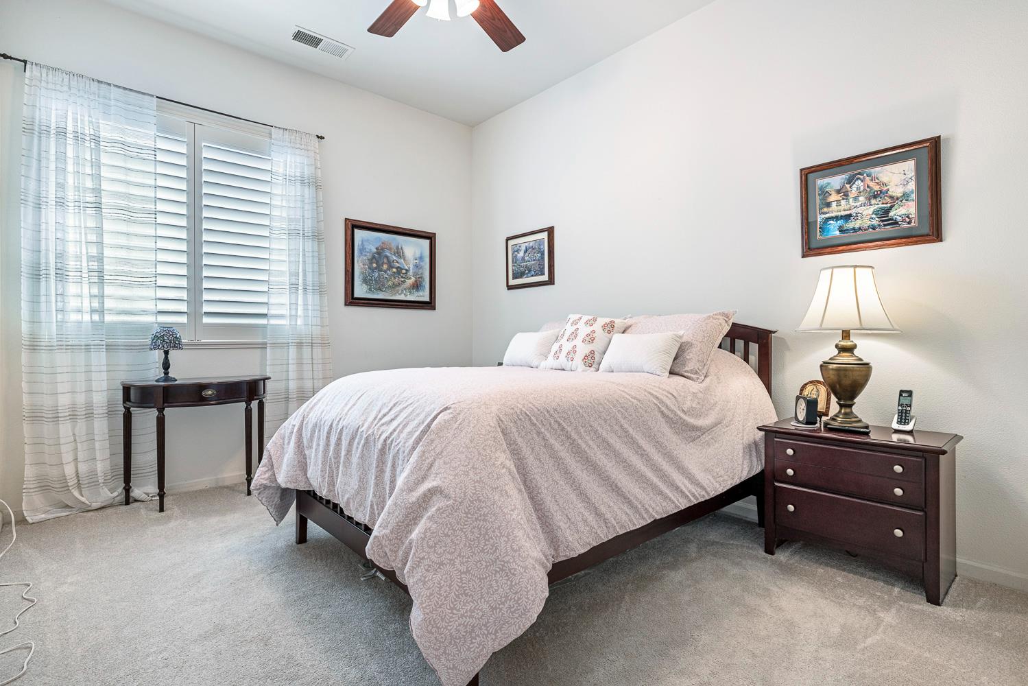 2549 Whiteash Ave, Clovis, CA 93619