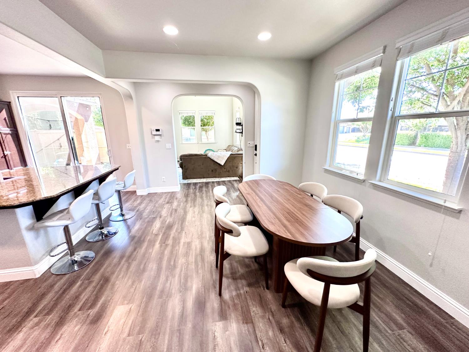 4056 Trenton Ave, Clovis, CA 93619