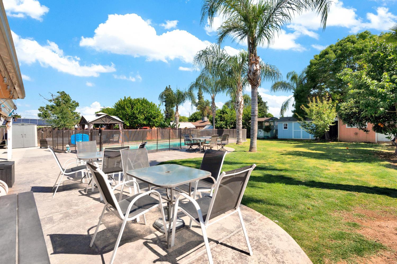 1758 Barstow Ave, Clovis, CA 93611
