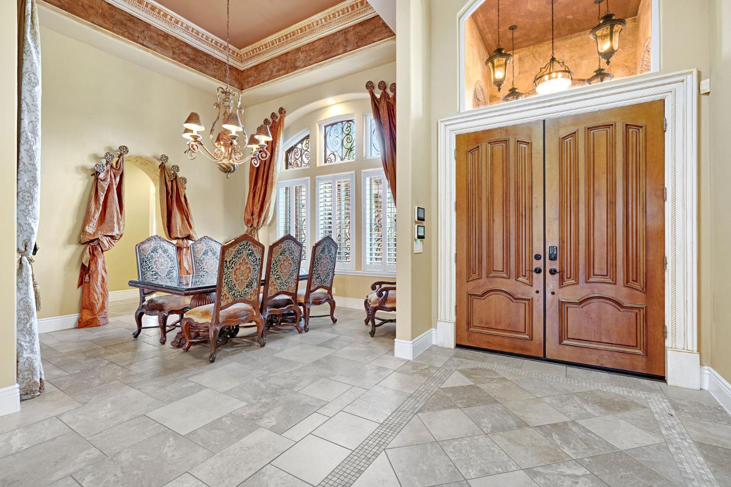 3103 E Via Monte Verdi Ave, Clovis, CA 93619