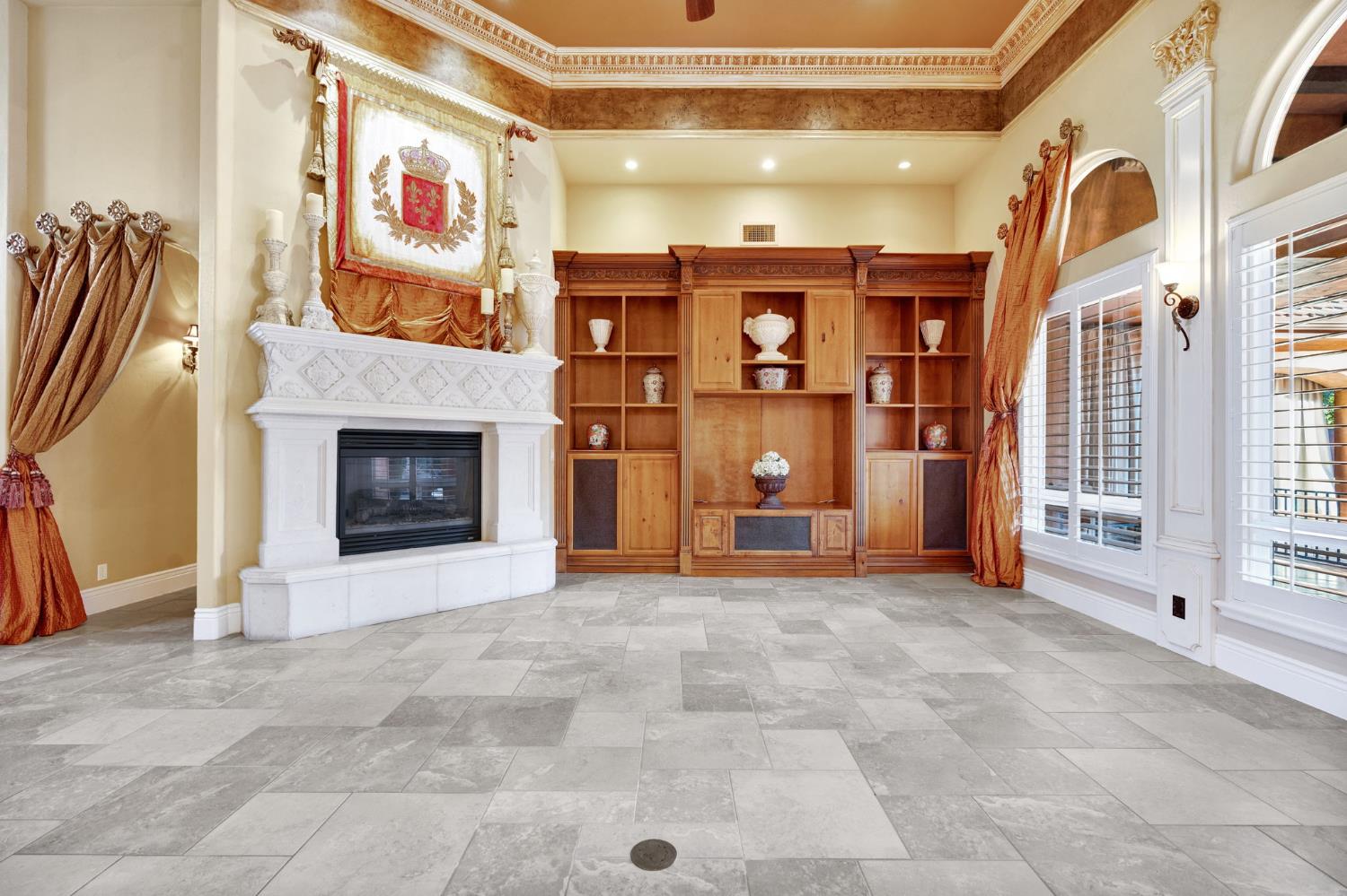 3103 E Via Monte Verdi Ave, Clovis, CA 93619