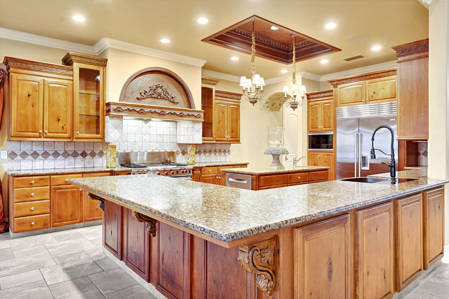 3103 E Via Monte Verdi Ave, Clovis, CA 93619