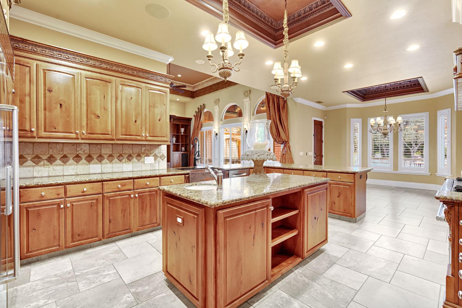 3103 E Via Monte Verdi Ave, Clovis, CA 93619