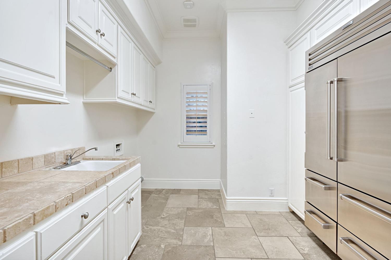 3103 E Via Monte Verdi Ave, Clovis, CA 93619