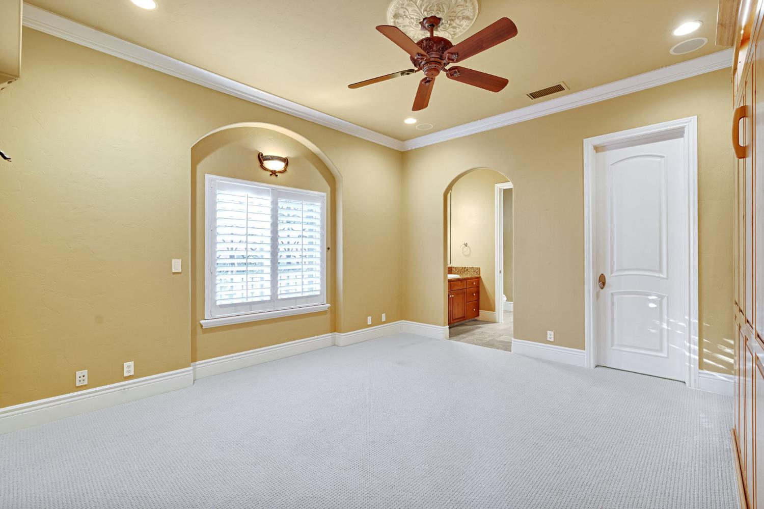 3103 E Via Monte Verdi Ave, Clovis, CA 93619