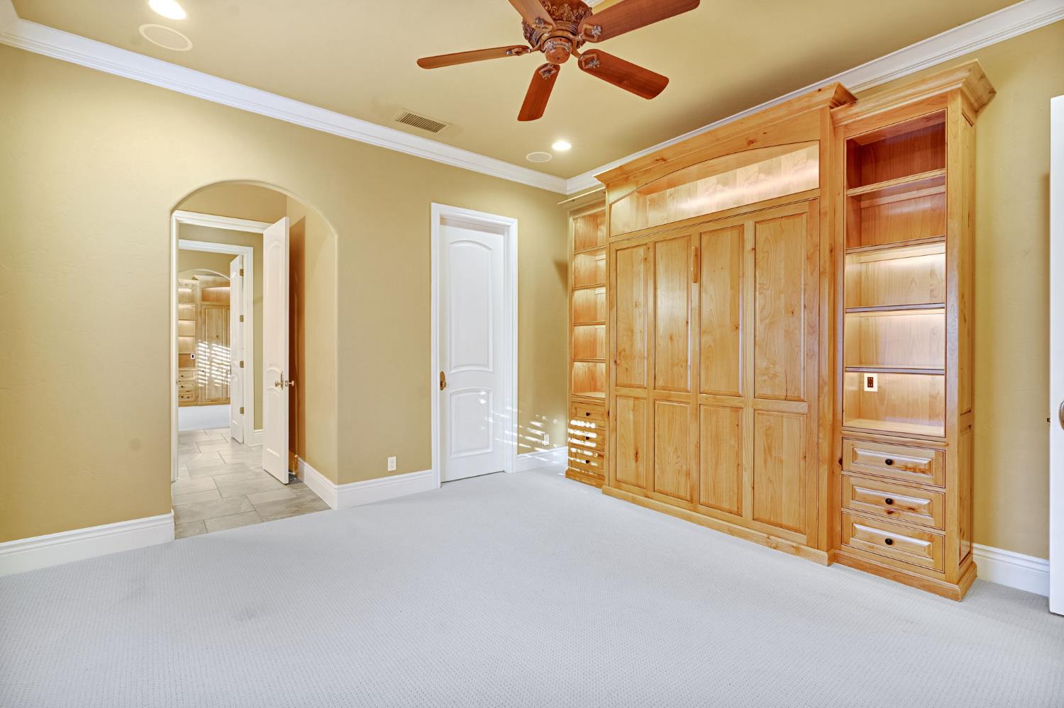 3103 E Via Monte Verdi Ave, Clovis, CA 93619