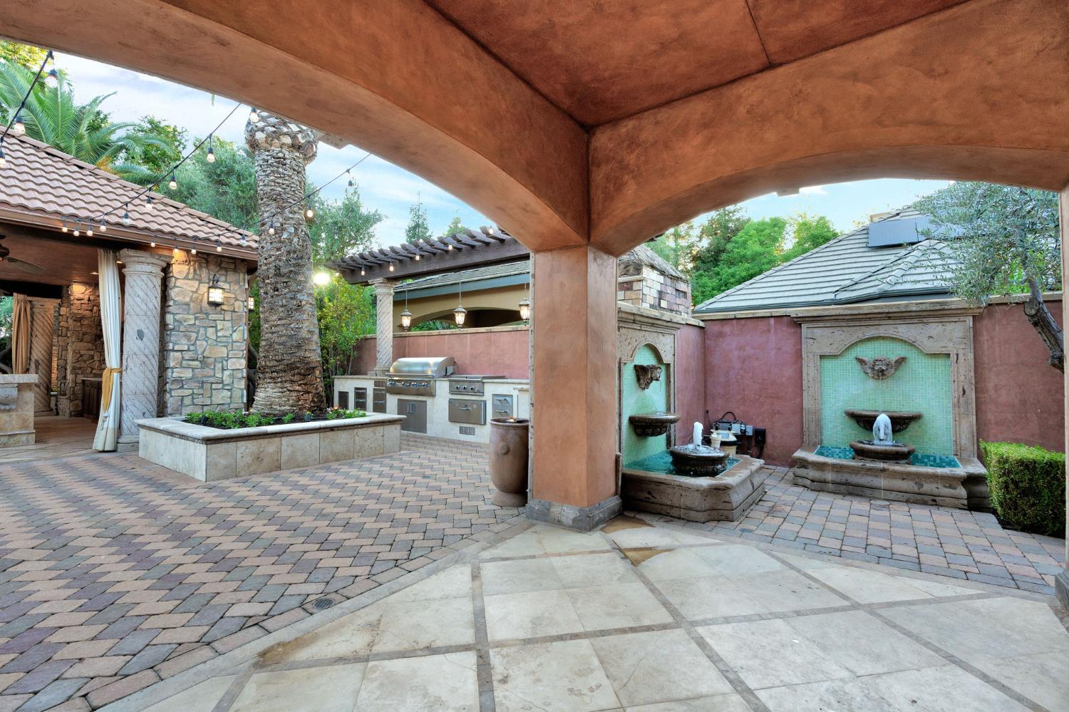 3103 E Via Monte Verdi Ave, Clovis, CA 93619