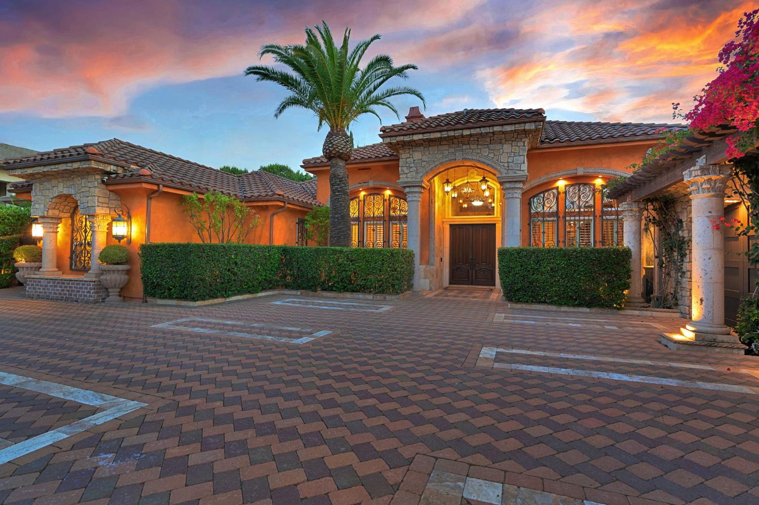 3103 E Via Monte Verdi Ave, Clovis, CA 93619