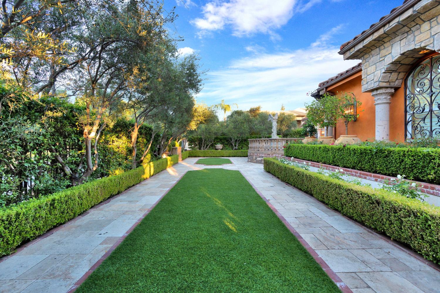 3103 E Via Monte Verdi Ave, Clovis, CA 93619