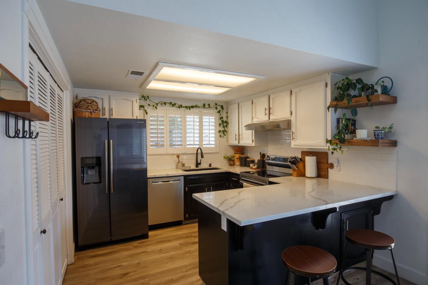 116 N Joshua Ave, Clovis, CA 93611
