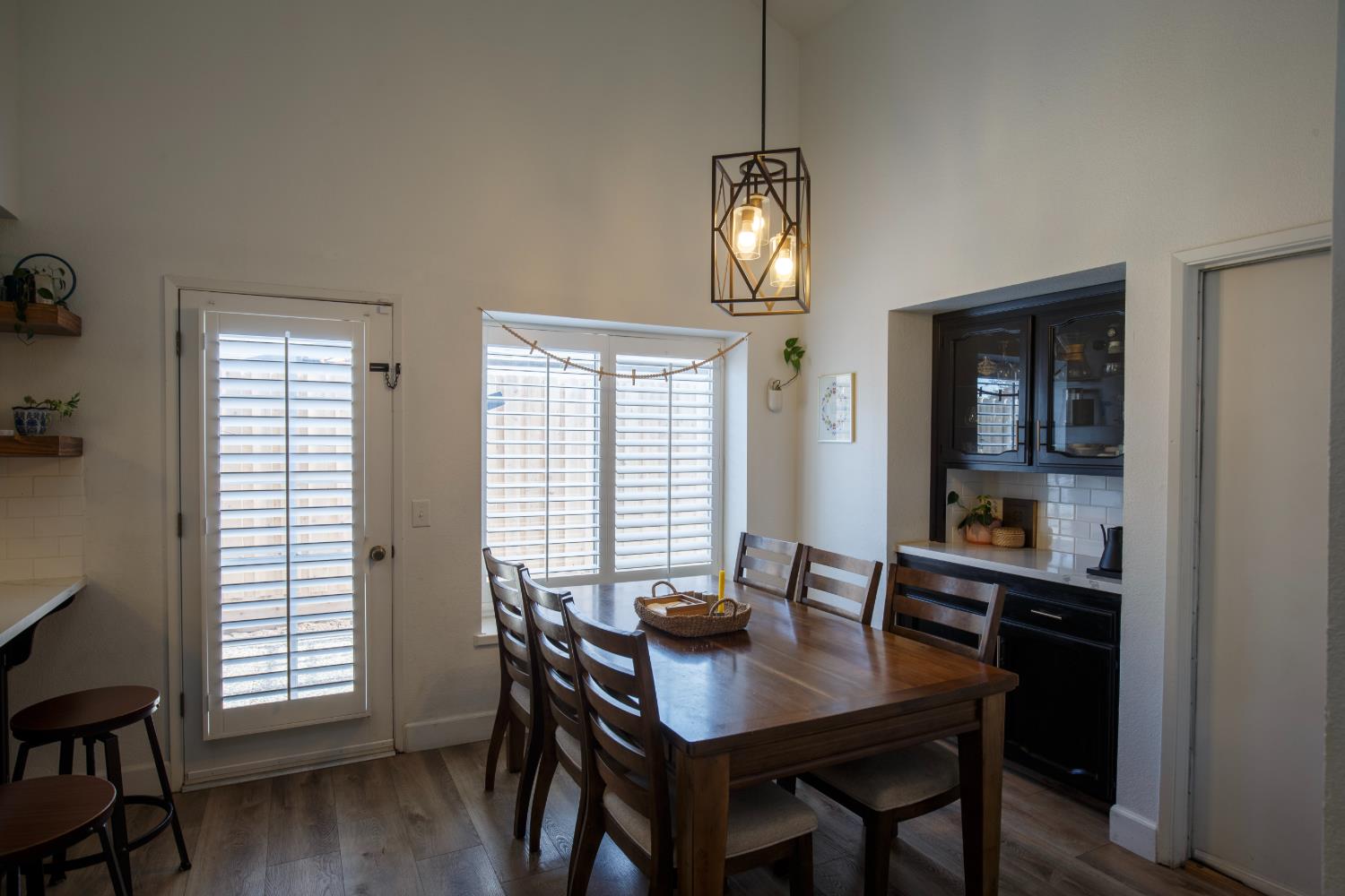 116 N Joshua Ave, Clovis, CA 93611