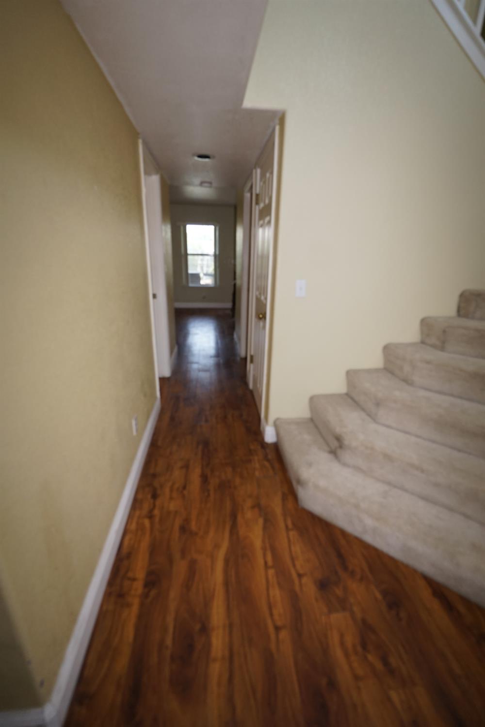 2741 Fremont Ave, Clovis, CA 93611