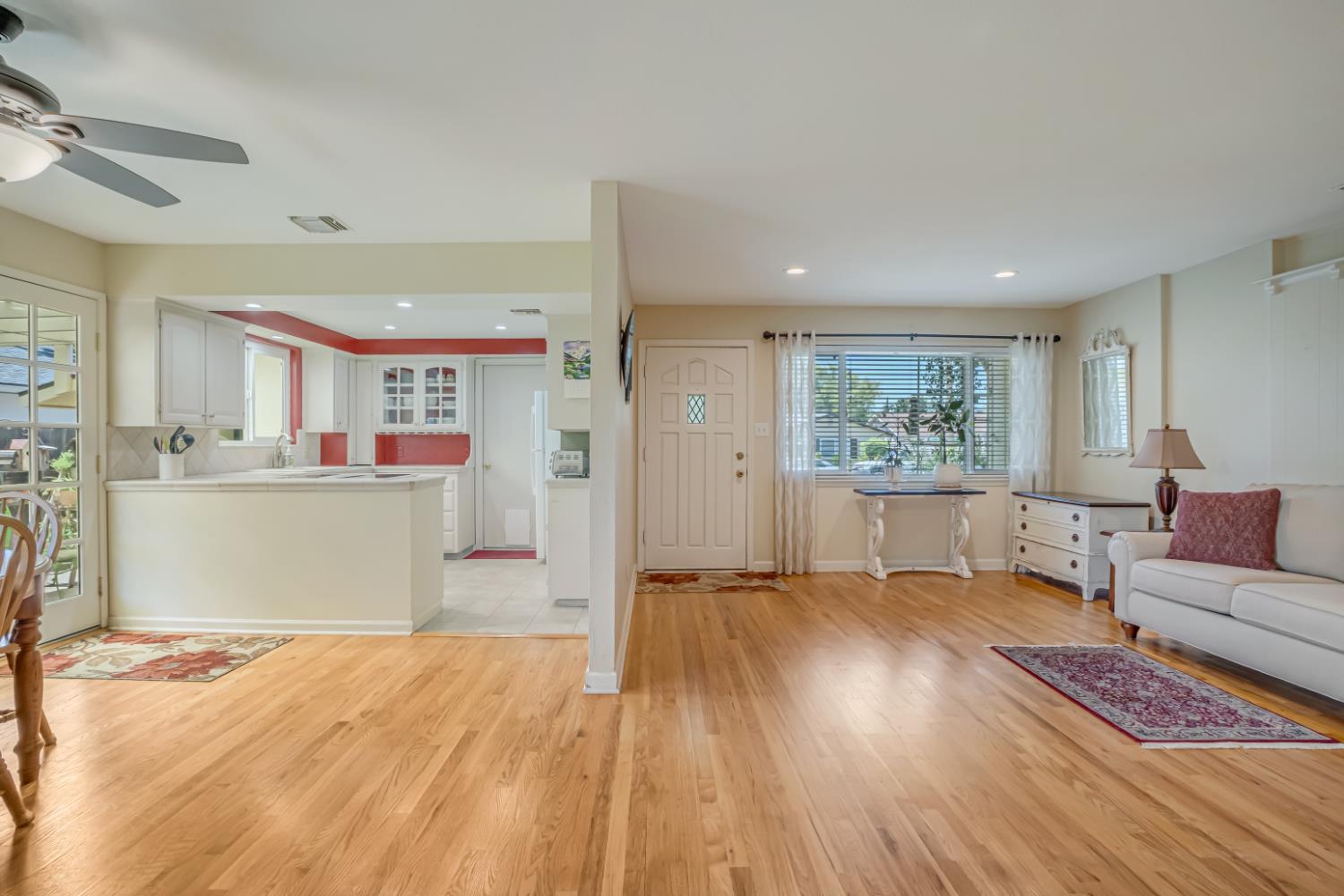 2545 Dewitt Ave, Clovis, CA 93612