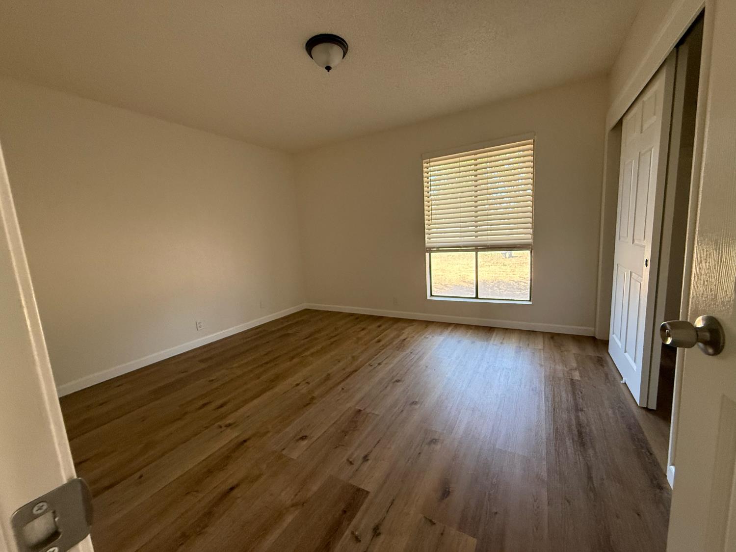 9375 E Bullard Ave, Clovis, CA 93619