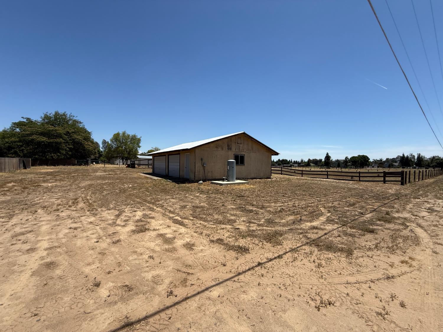 9375 E Bullard Ave, Clovis, CA 93619