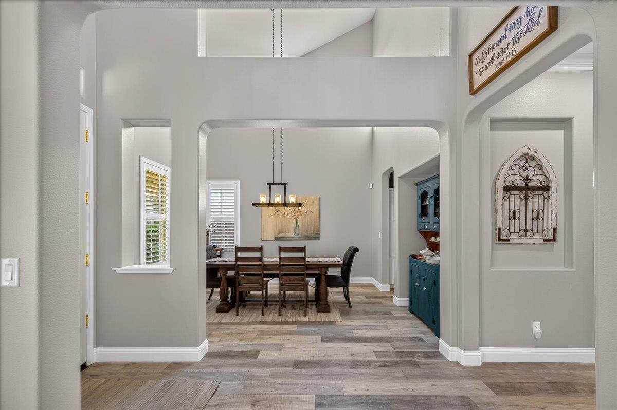 1943 N Douglas Ave, Clovis, CA 93619