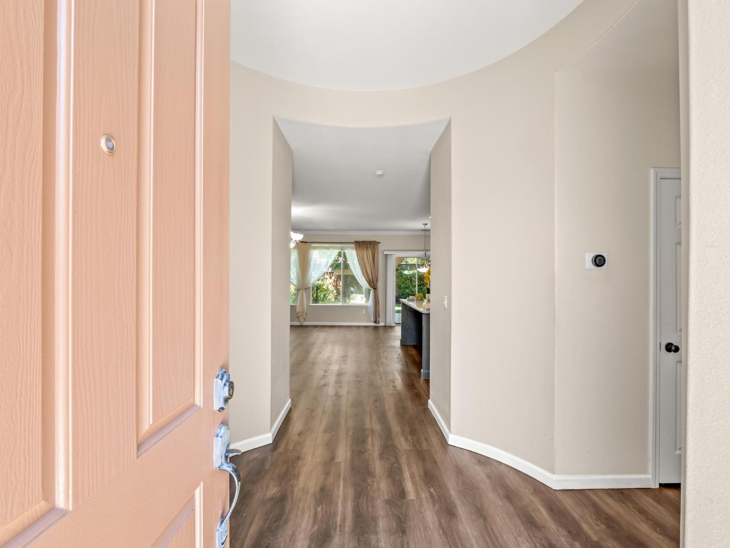 2222 Carson Ave, Clovis, CA 93611