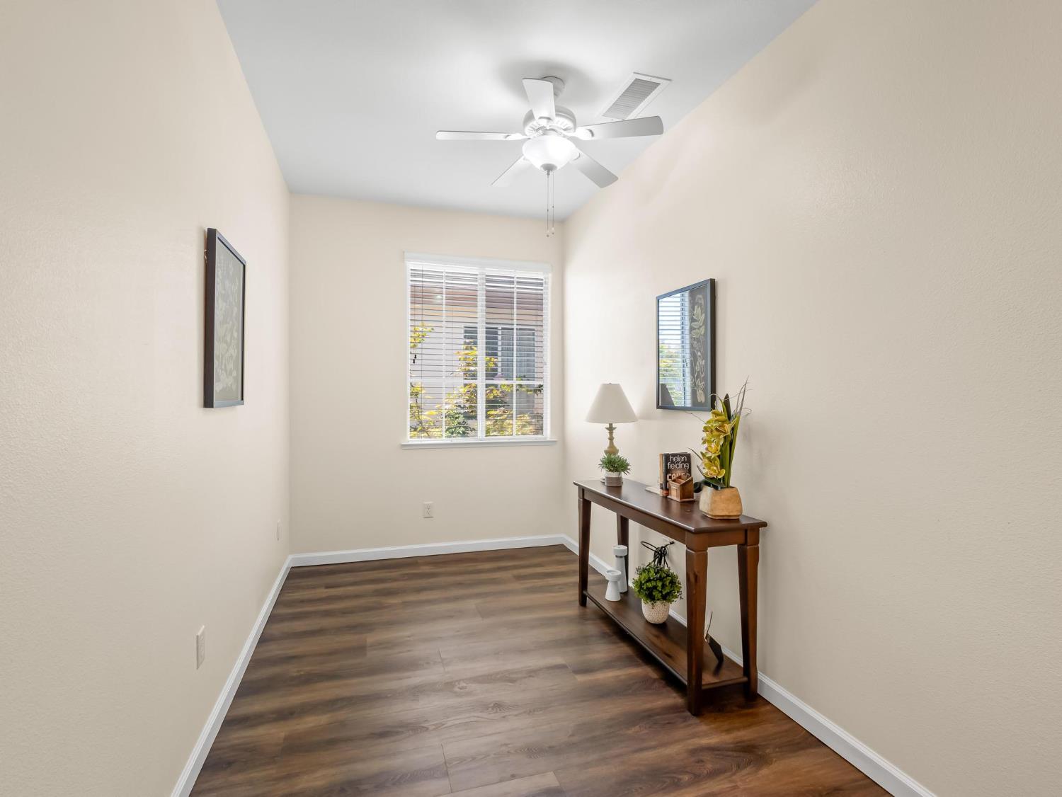 2222 Carson Ave, Clovis, CA 93611