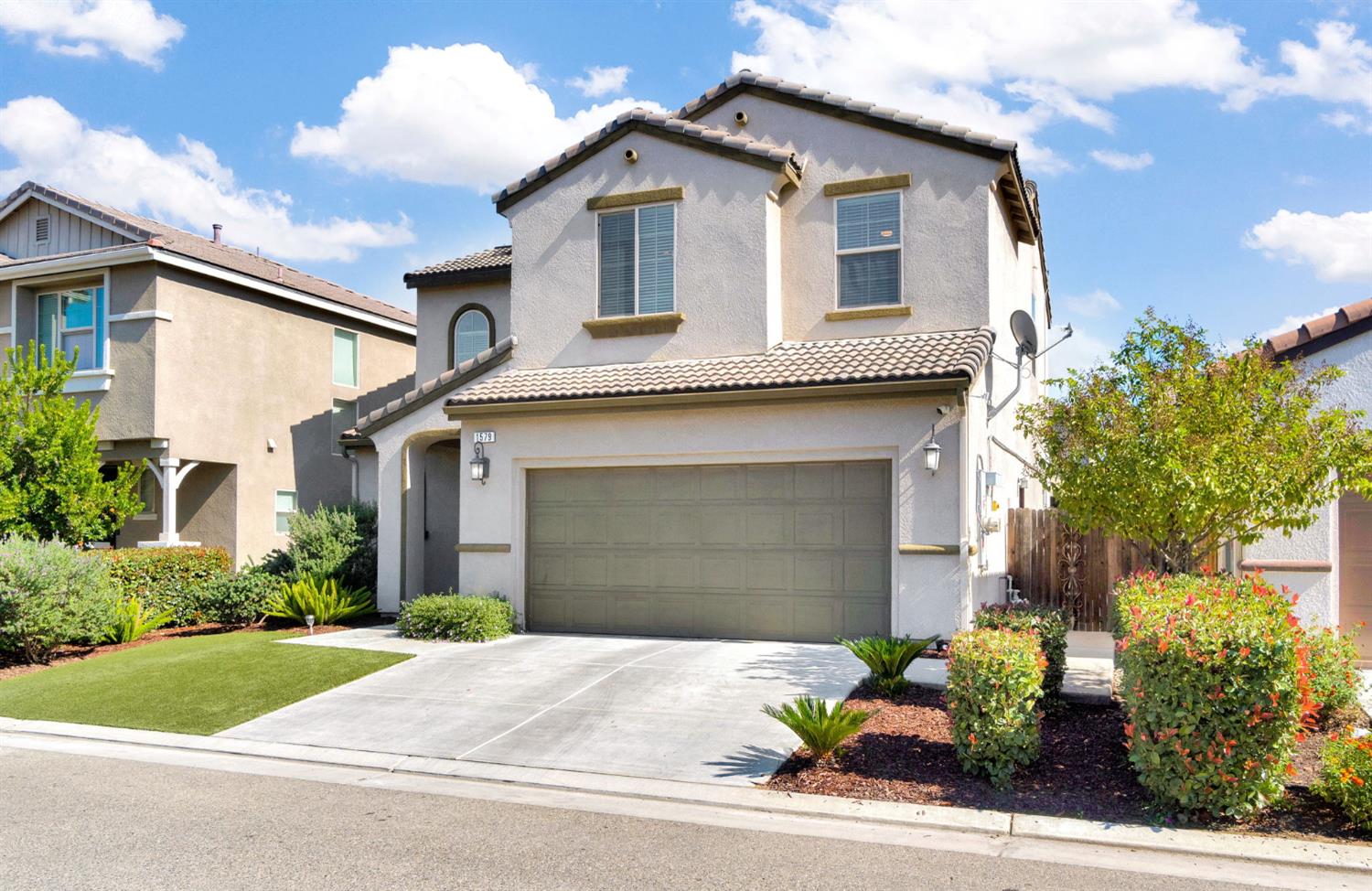 1579 Medellin Ln, Clovis, CA 93619