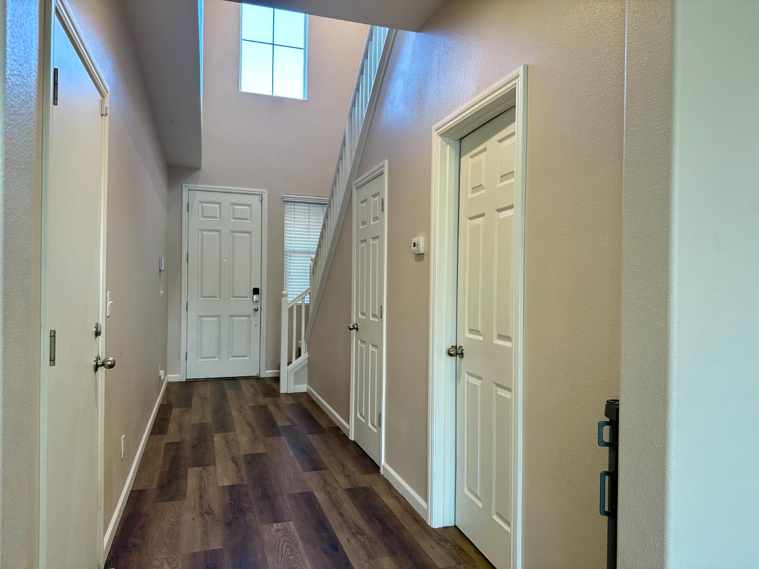 3364 Amanecer Ave, Clovis, CA 93619